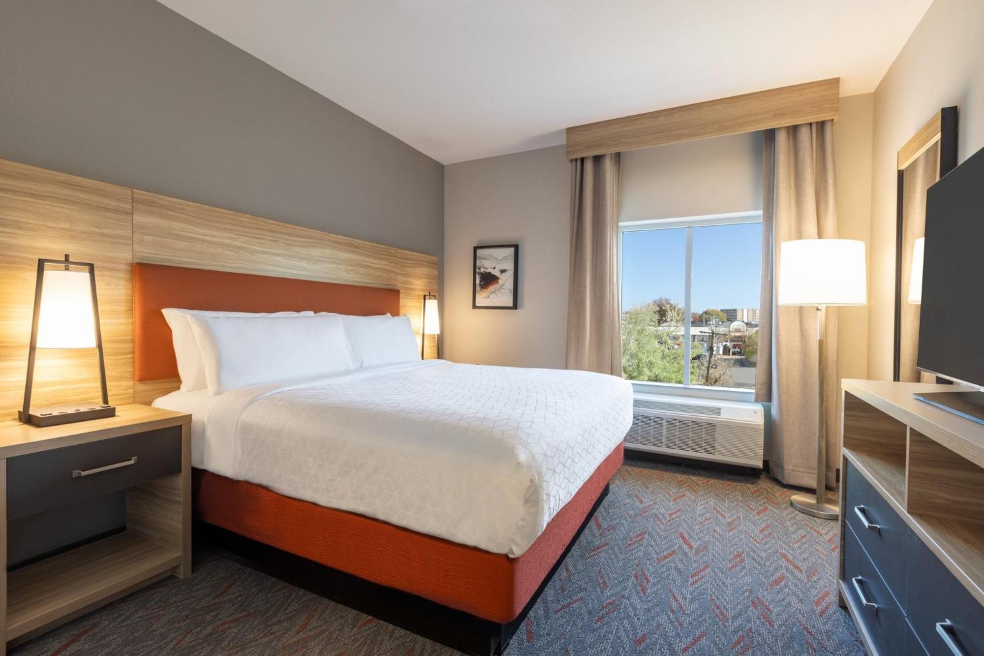 Candlewood By Ihg 2*