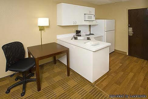 Candlewood By Ihg Hotel Annapolis